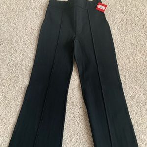 Spanx tags on high rise flare in ponte black pants